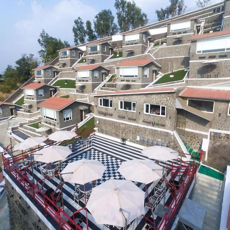 360 South, Khandala Lonavala Bagian luar foto