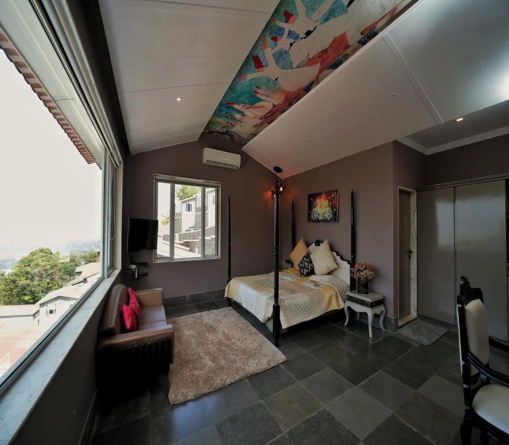 360 South, Khandala Lonavala Bagian luar foto