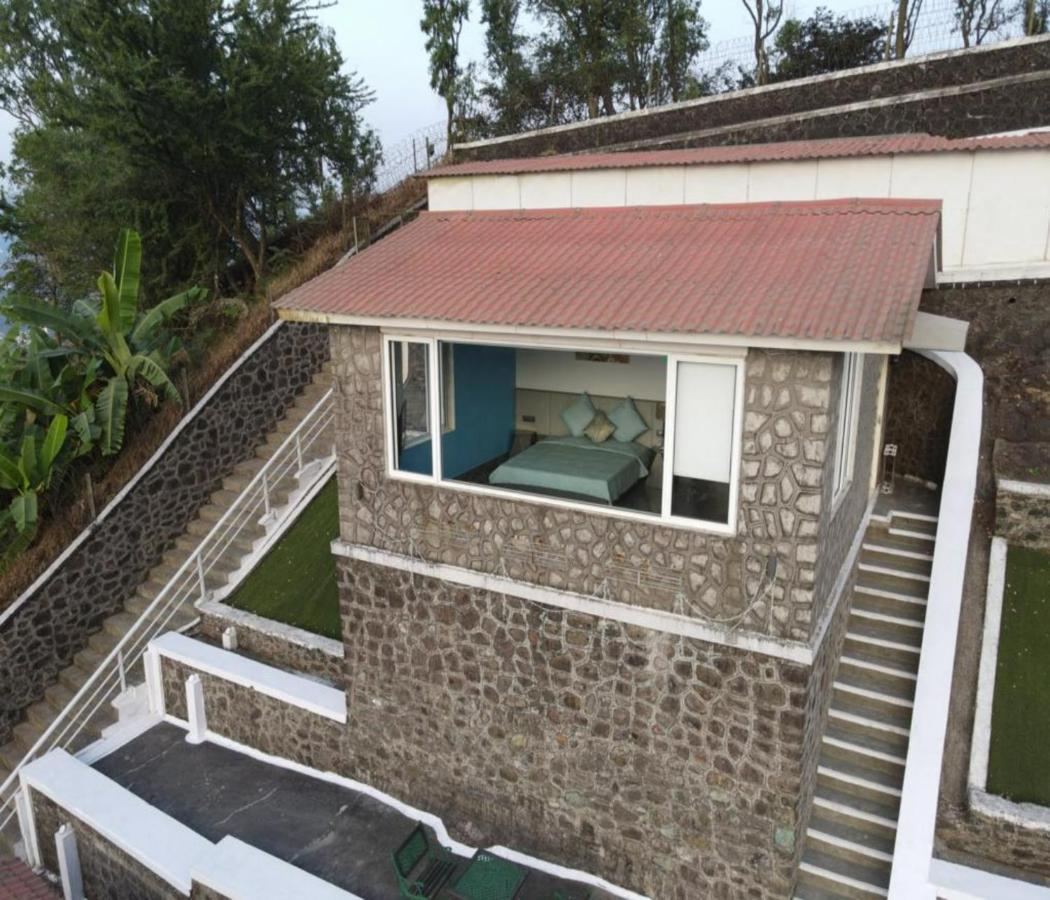 360 South, Khandala Lonavala Bagian luar foto